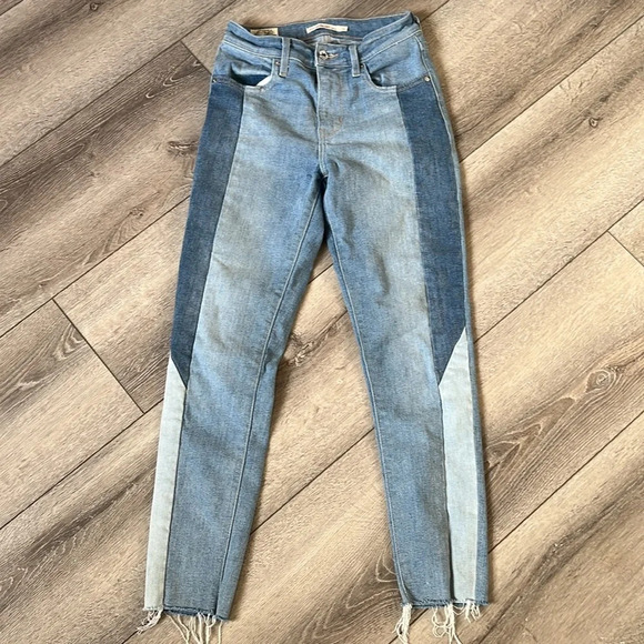 Levi’s 721 high rise skinny raw hem jeans 26 - Picture 2 of 5